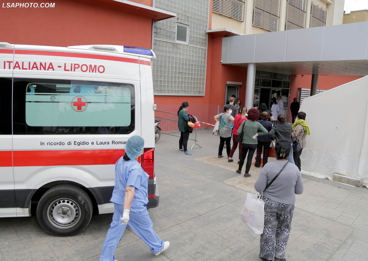 5 raste të reja me koronavirus në Vlorë - Abc News