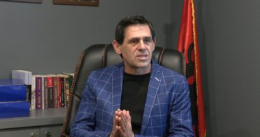 Zërat për prishjen e stadiumit të Kamzës, kryebashkiaku Suli: As e kemi menduar!