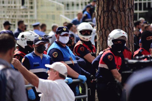 Lleshaj mbledh strukturat: 1 000 policë, RENEA dhe anti-terrori sot përballë protestuesve