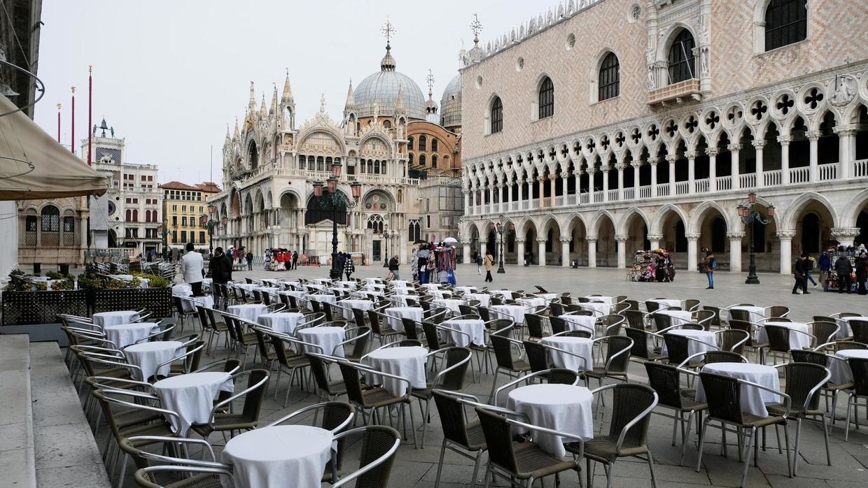 Italia gati për fazën e dytë të rihapjes, nga 18 maji hapen baret dhe restorantet