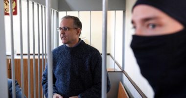 Rusia burgos me 16 vite burg ish-marinsin amerikan për spiunazh