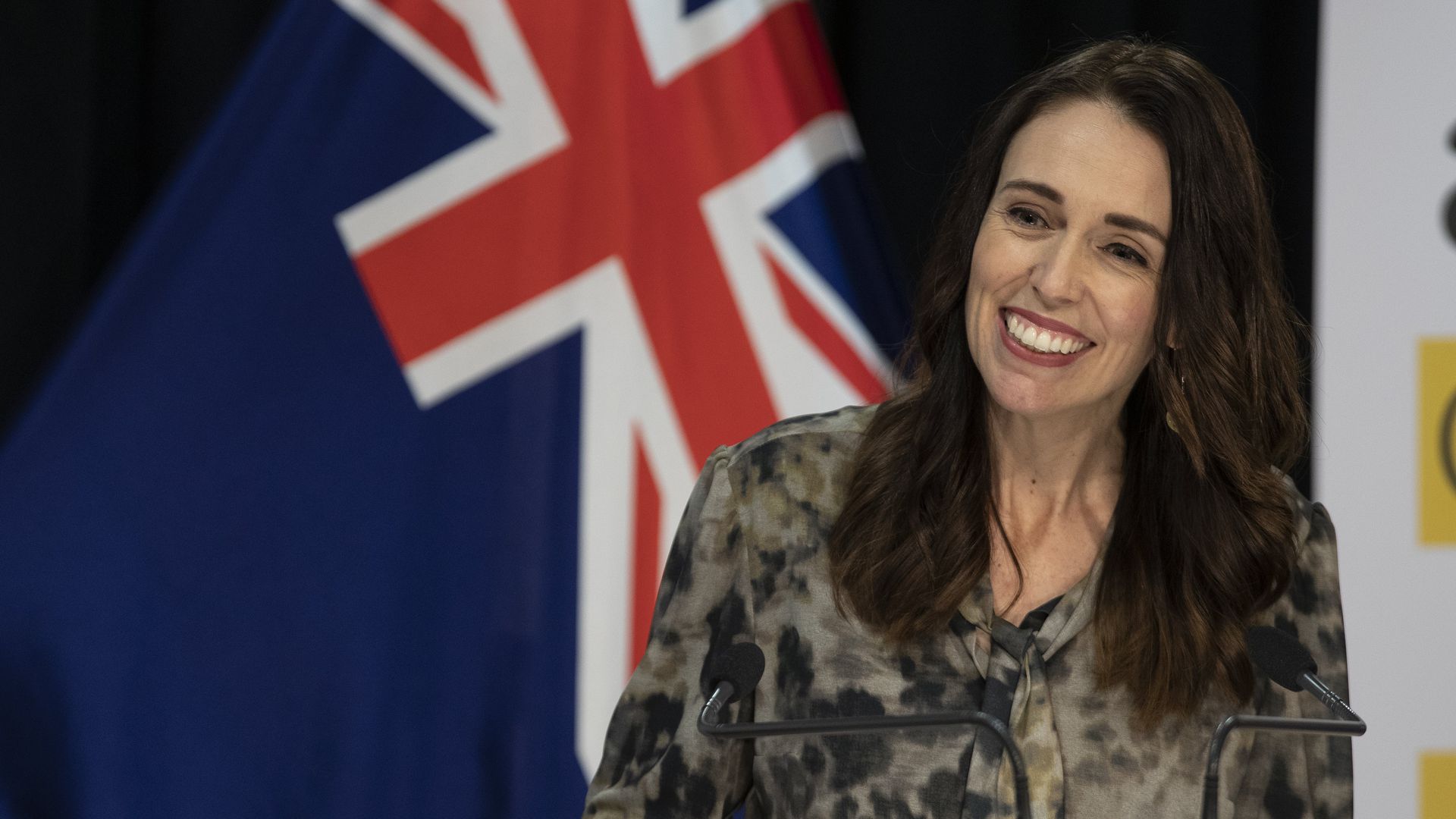 Kryeministrja Jacinda Ardern: Kufijtë  do të mbesin të mbyllur