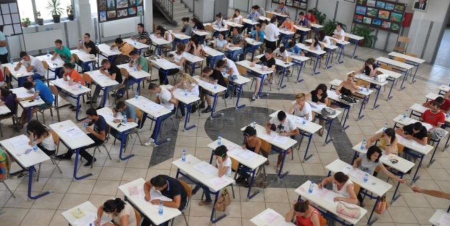 Albanian students will take today first matura exam