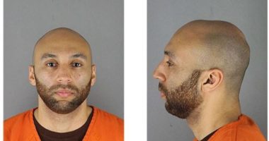 Lirohet nga burgu ish oficeri i dytë i akuzuar për vrasjen e George Floyd