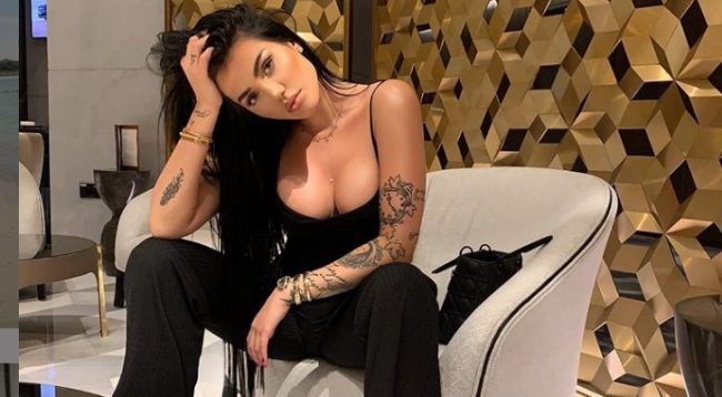 Morena Taraku nuk i ndal fotot e nxehta
