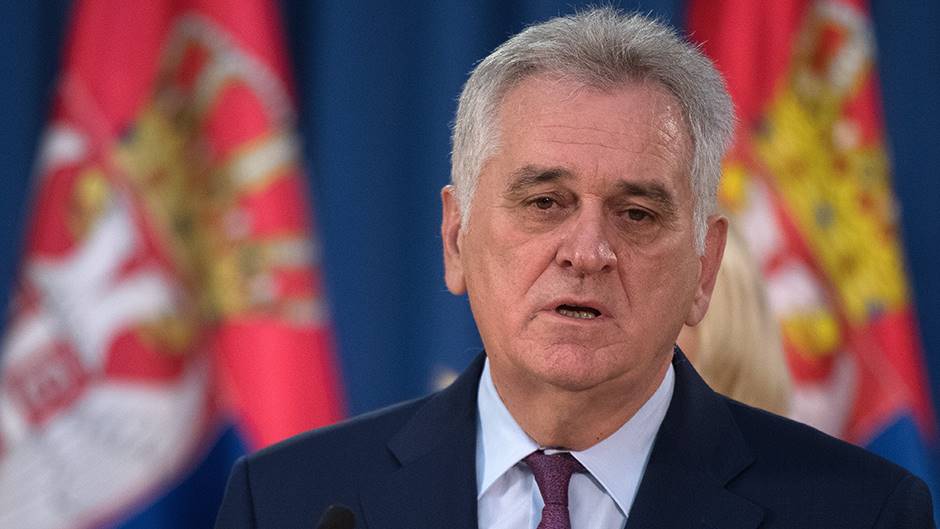 Po shkonte për të votuar, aksidentohet ish-presidenti serb