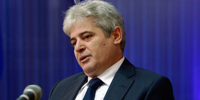 Kryeministër shqiptar në Maqedoninë e Veriut, Ali Ahmeti: Do të bëhet!