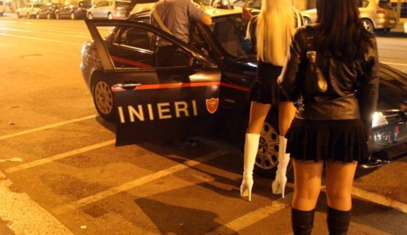 Shkatërrohet banda shqiptaro-italiane e prostitucionit në Itali, arrestohen 7 persona
