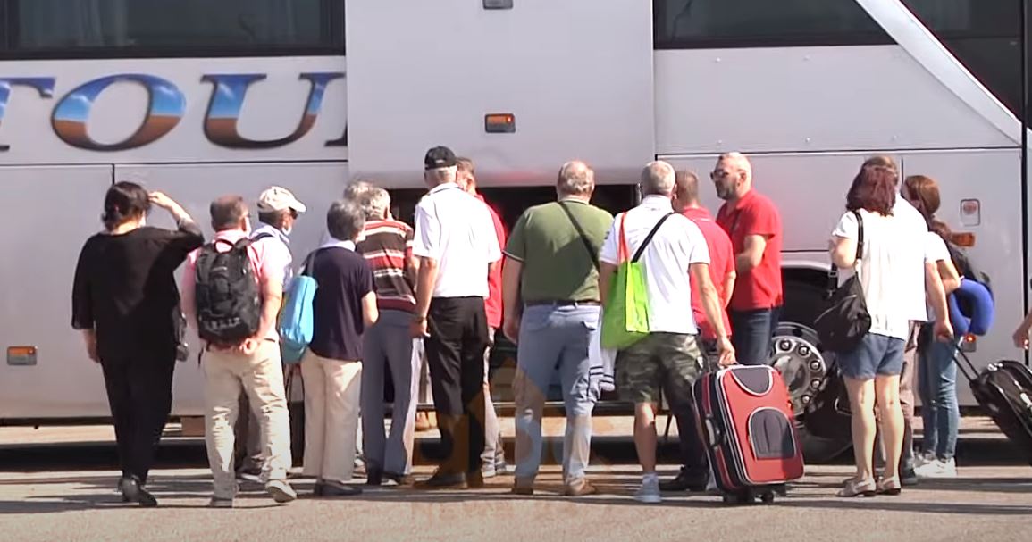Tragetet Vlorë-Brindisi me numër të dyfishuar pasagjerësh, kufizimet prej pandemisë deri në 16 korrik