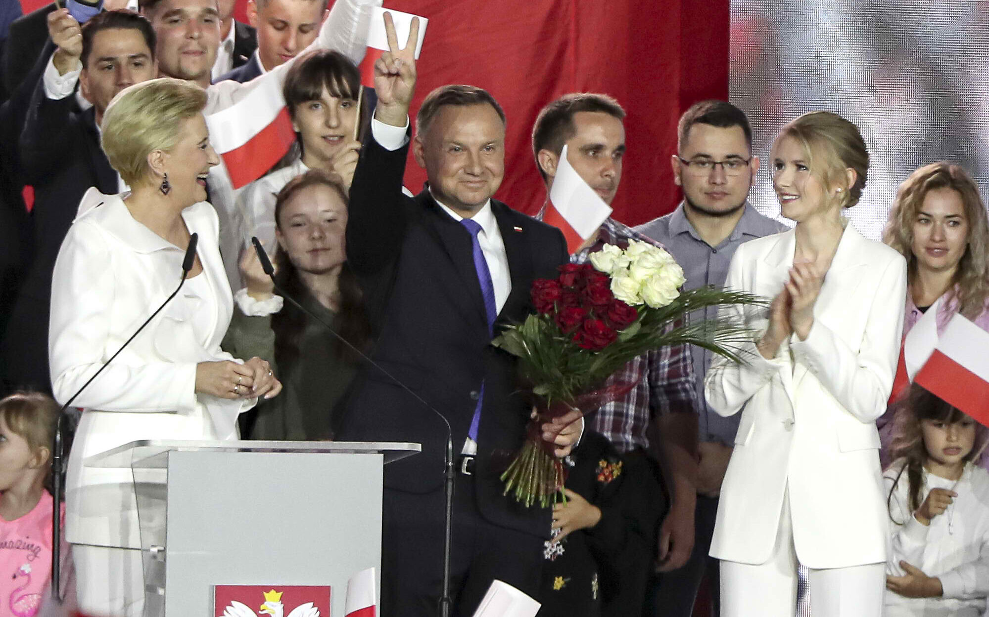 Zgjedhjet në Poloni, konservatori Duda fiton një mandat tjetër presidencial