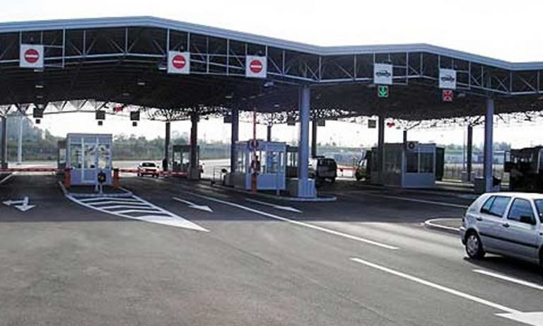 Ky shtet “injoron” rekomandimet e BE: Heqim kufizimet vetëm për Serbinë