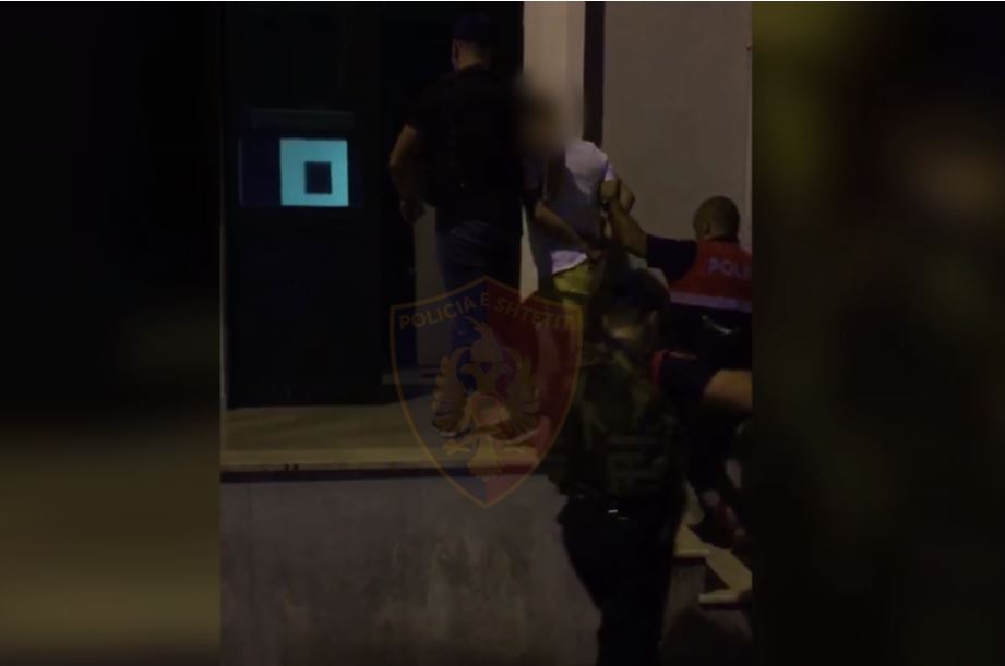 Goditet banda e drogës, policia jep detaje: Në pranga 2 shqiptarë dhe 14 italianë