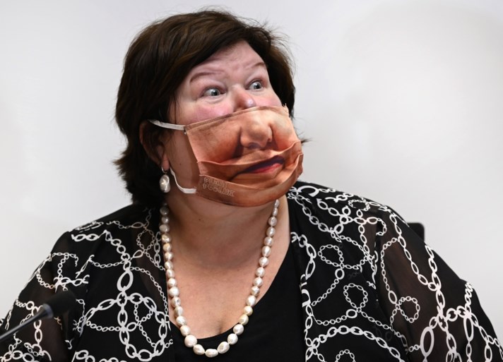 FOTO/Maska e ministres belge të Shëndetësisë bëhet hit në internet