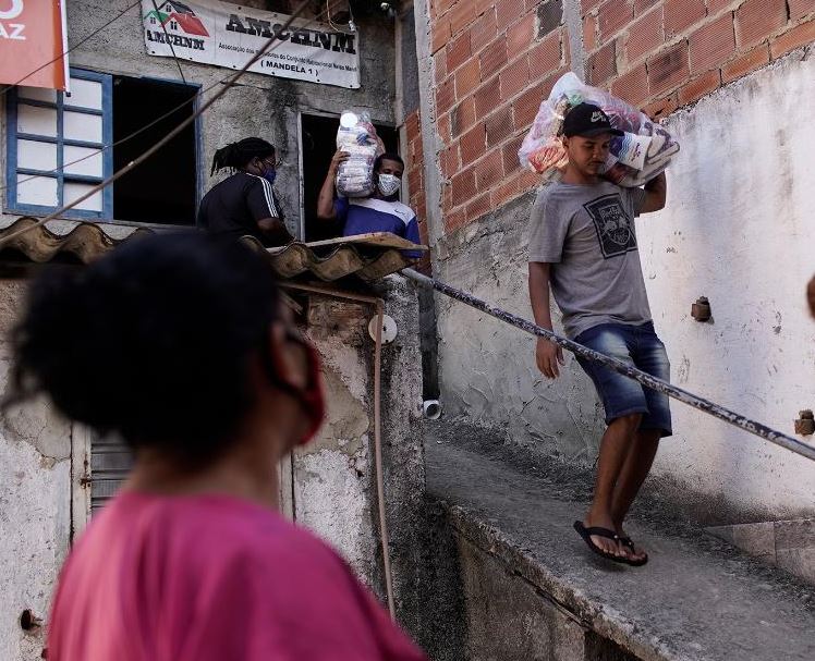 Rreth 8 milion njerëz në Brazil kanë humbur punën për shkak të COVID-19