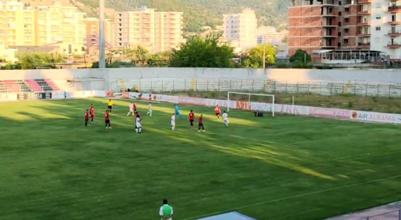 VIDEO/ Bylisi në epërsi, Isli Hidi bën sërish goleadorin