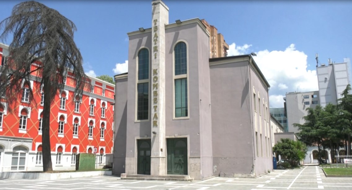 “Kushtetuesja” për çështjen e teatrit: Brenda datës 8 të sillen dokumente që u kërkuan nga Presidenca