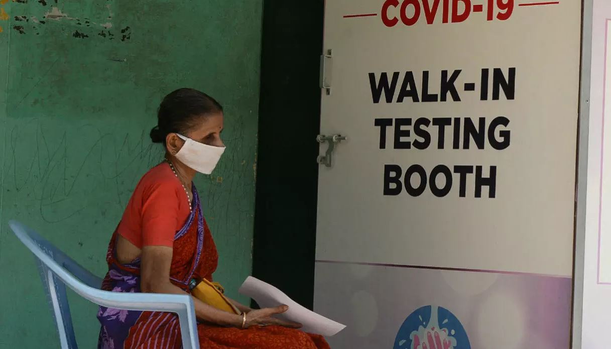 Tejkaloi Rusinë, ky është vendi i tretë në botë më i prekur nga pandemia