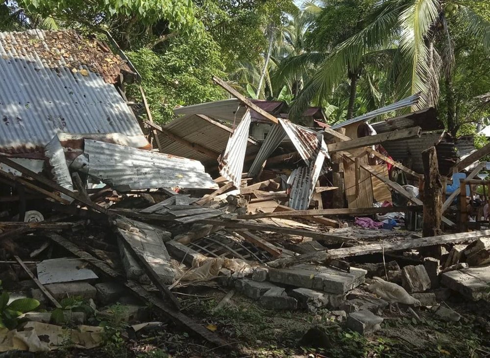 Tërmeti i fuqishëm në Filipine shkatërron banesat, një i vdekur dhe disa të plagosur  