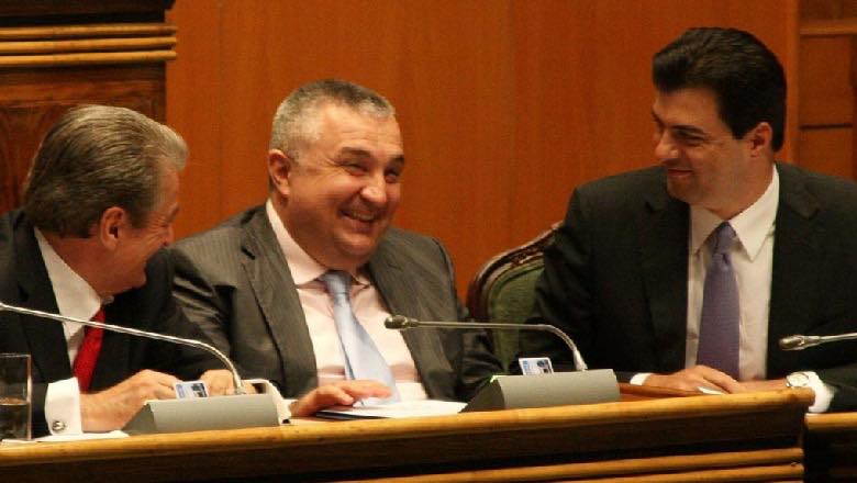 Kufiri detar me Greqinë, Balla: Kujtoni 2009 kur Basha firmosi marrëveshjen anti-kombëtare detare