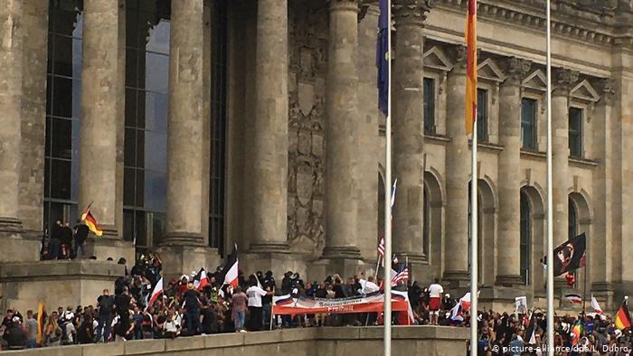 Politika gjermane reagon ashpër pas protestave të fundjavës