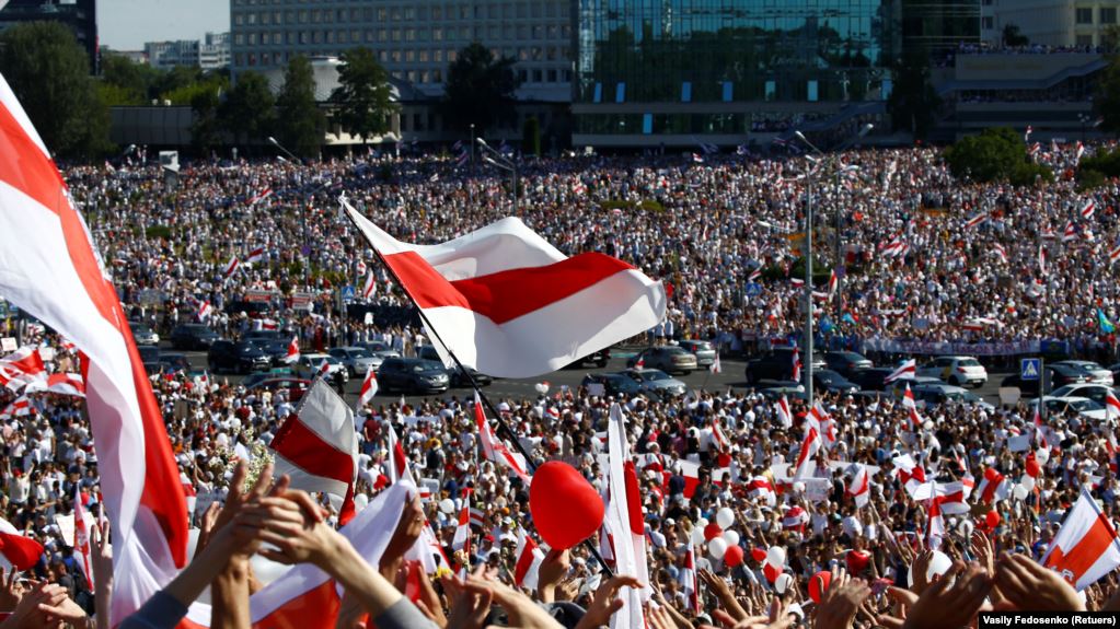 200 mijë protestues marshojnë në Bjellorusi: Të largohet presidenti Lukashenko