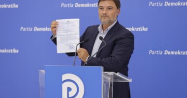 Gjovalin Loka kaloi vettingun, PD publikon dokumentin: Ardi Veliu ka mashtruar publikisht
