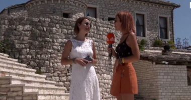 Jetona Koçibelli flet për karrierën si gazetare: Dua t’i jap publikut relaks shpirtëror