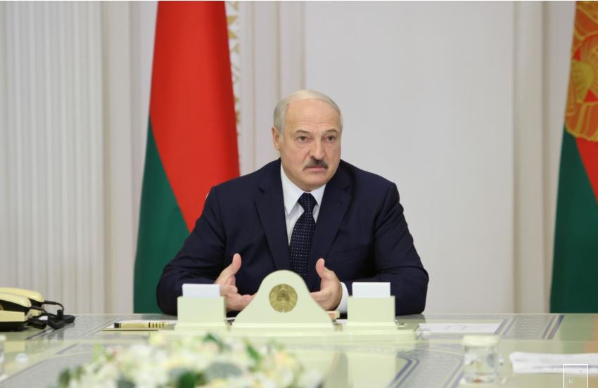Nuk presin BE, vendet baltike nisin sanksionet, ndalojnë hyrjen e Lukashenkos dhe 29 zyrtarëve të tjerë