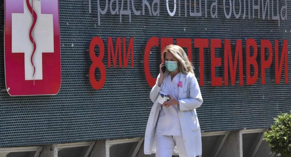 I lartë numri i të shëruarve: 7viktima dhe 89 raste të reja me Covid-19 në Maqedoninë e Veriut