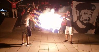 Ultrasit dogjën flamurin grek, Gjilani: Akt i pahijshëm, duhet të jemi shembull!