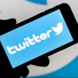 Twitter do të të detyrojë ta lexosh një artikull përpara se ta shpërndash