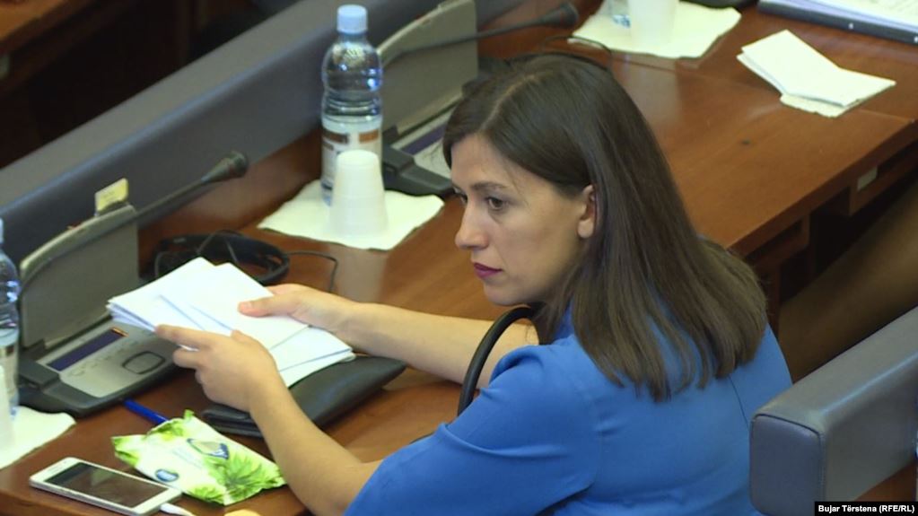 Marrëveshja Kosovë-Serbi, LVV: Hoti e delegacioni i tij i paligjshëm ia sollën Kosovës dëmet e radhës