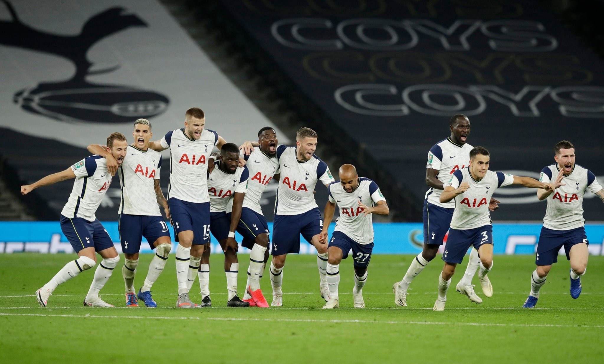 Derbi i çmendur, Tottenham mposht Chelsean pas penalltive