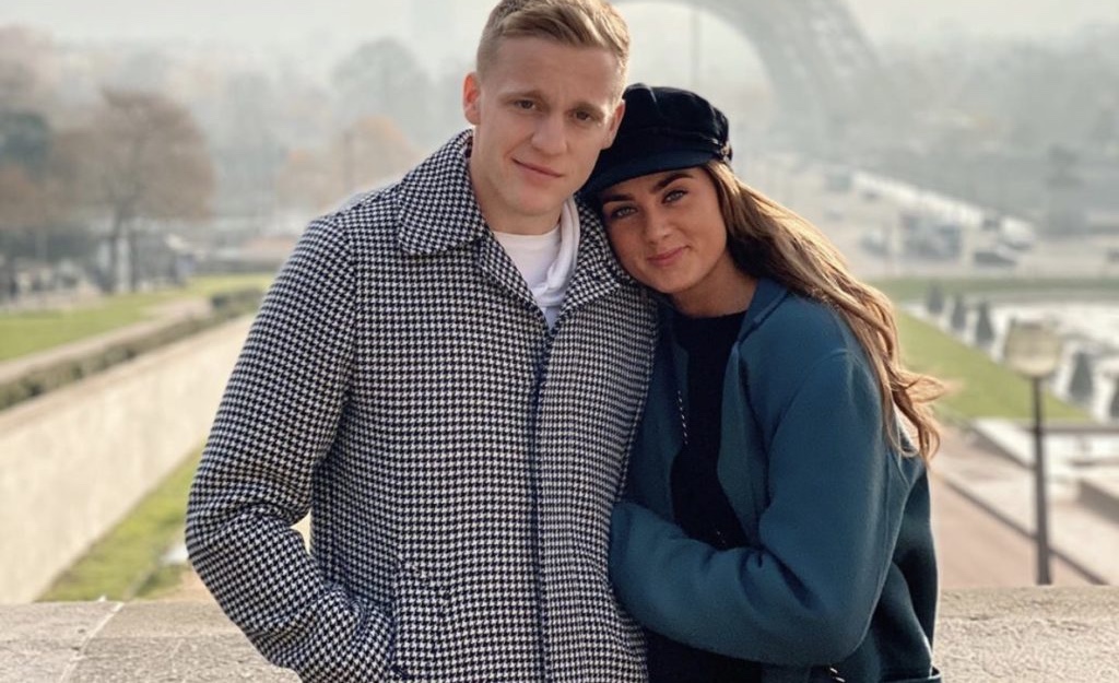 Çifti i ri i Manchesterit, Van De Beek në lidhje me vajzën e ish-yllit të Arsenalit