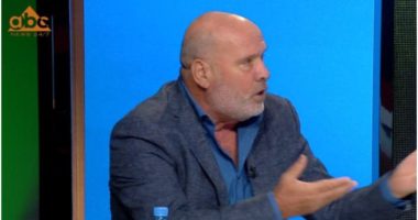 Gëzdari: Mizerje, nuk fitohet me hamallë e njerëz që s’çojnë dot topin përpara