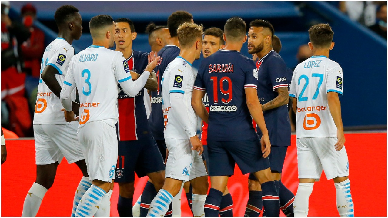 VIDEO/ Çmenduri në PSG-Marseille, klasikja e Francës “skuqet” në fund