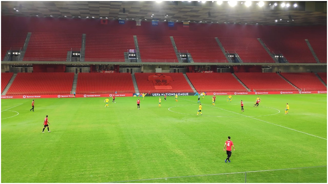 VIDEO/ Mbyllet pjesa e parë, Shqipëri-Lituani nuk prodhon futboll!