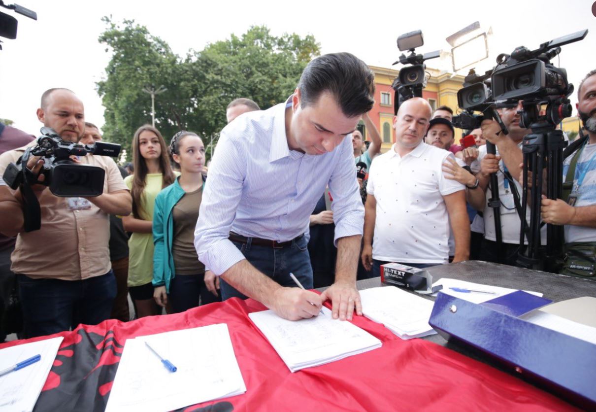 Dita e Trashëgimisë, Basha: Teatrin do ta bëjmë aty ku ishte sikur ishte, barbarët para drejtësisë