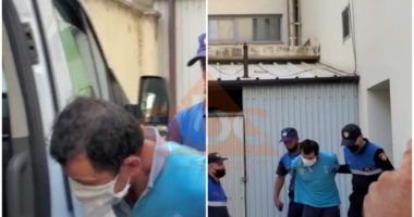 Pse abuzuat me vajzën? Pogradecari me maskë, i heshtur e kokulur hesht para kamerave