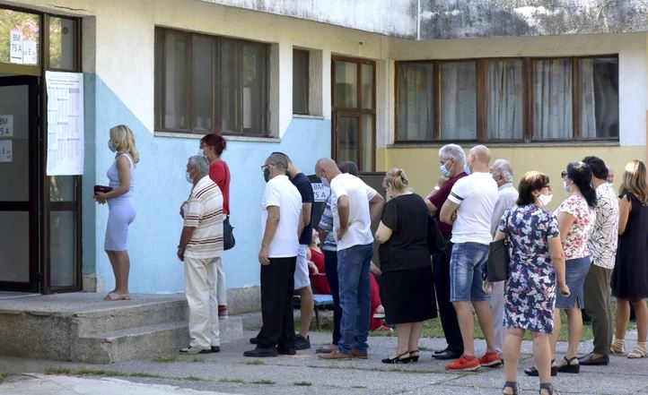 Situatë alarmante në Malin e Zi, rekord shifrash të rasteve ditore me Covid