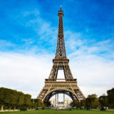 Alarm për bombë në kullën Eiffel/ Policia evakuon qytetarët