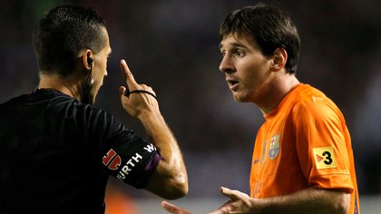 Akuzohet për ngacmim, arrestohet ish-arbitri i La Liga