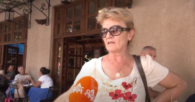 Mësimi me turne, prindërit: Nuk kemi mundësi ti dërgojmë e ti marrim fëmijët nga shkolla