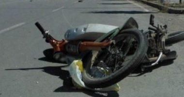 Aksident i rende në Fiershegan–Kuçovë/ Makina përplas motoçikletën, plagosen babë e bijë