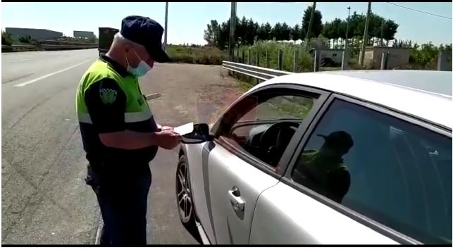 Kontrollet rrugore, 13 drejtues mjetesh në pranga, pezullohen 46 leje drejtimi