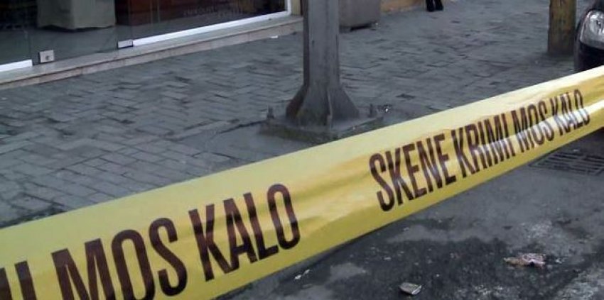 Në shtëpi iu gjet një AK-47, humb jetën nga plaga e plumbit 19-vjeçari