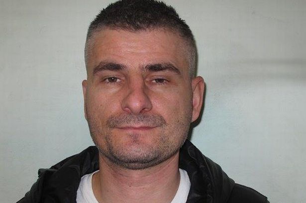 Vrau 1 person dhe plagosi 3 të tjerë, shqiptari në listën e më të kërkuarve në Angli