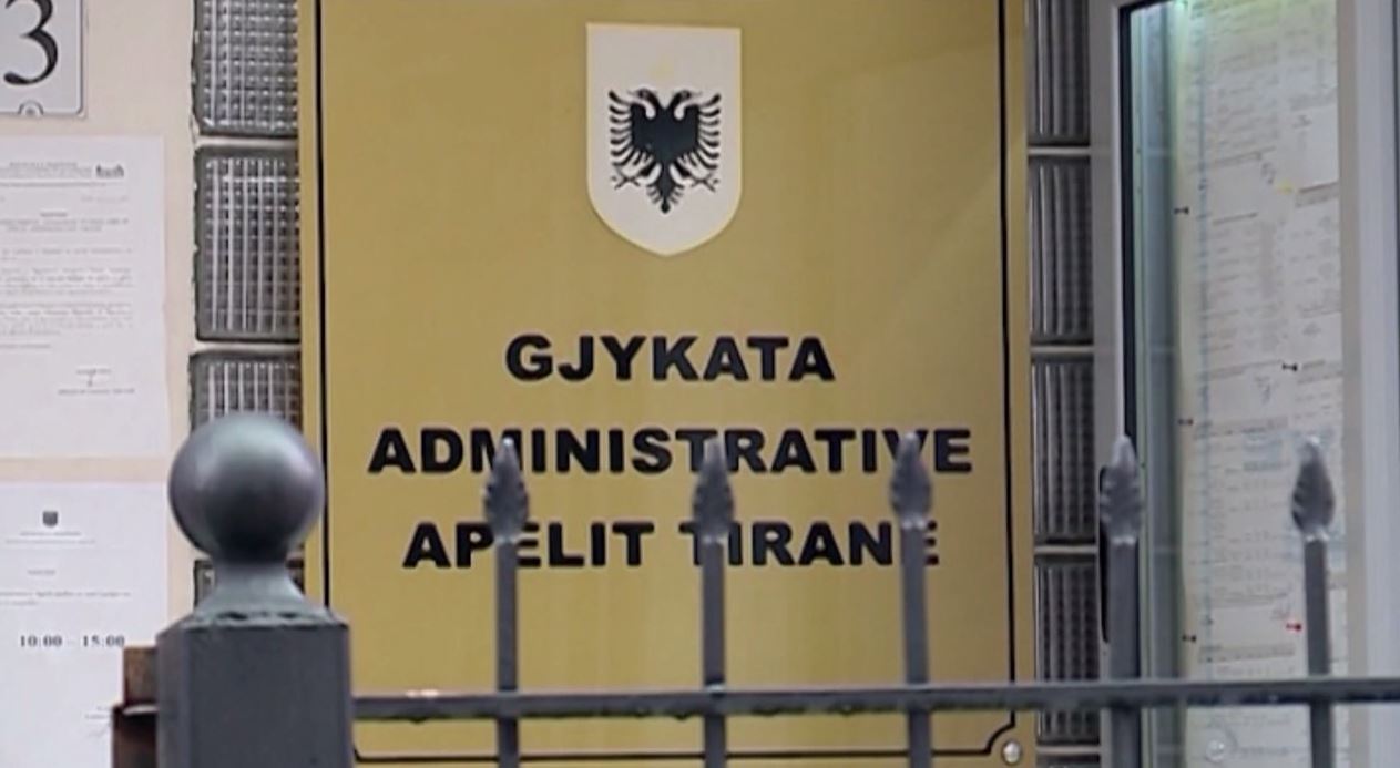 Disa punonjës me Covid, mbyllet Gjykata Administrative e Apelit në Tiranë