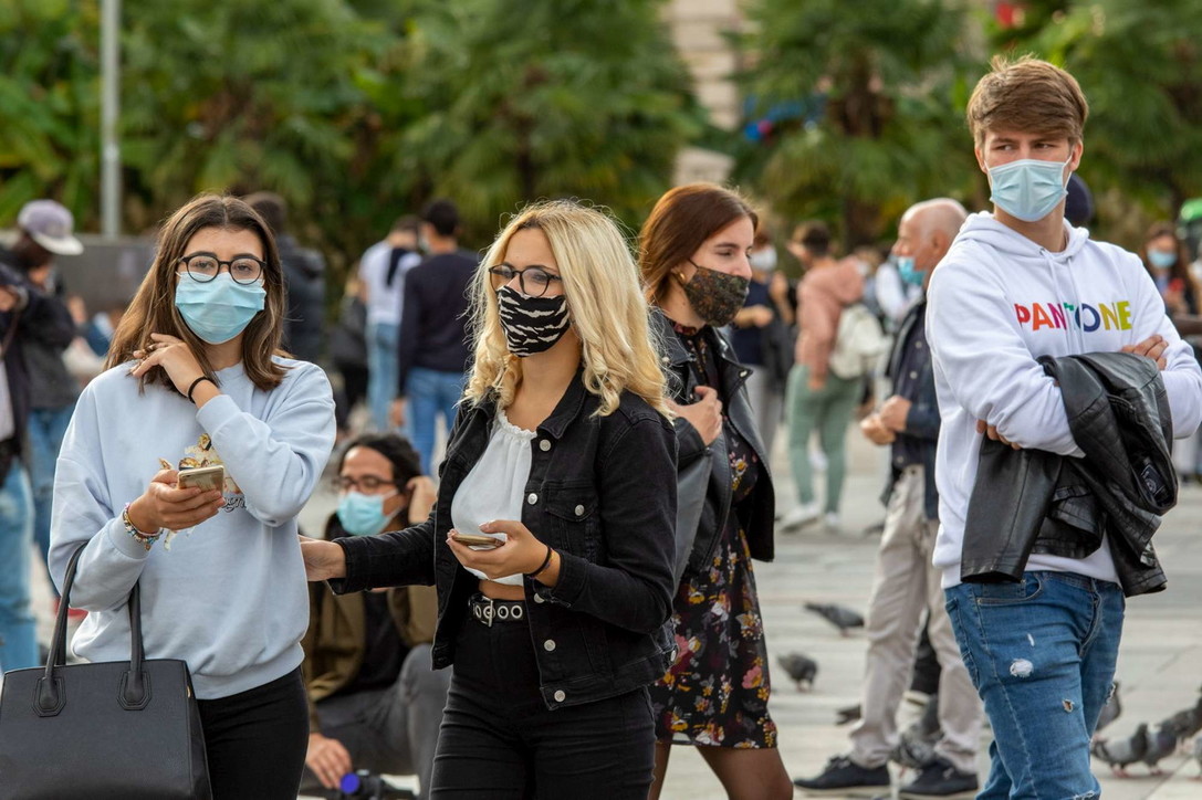 Itali, gjoba deri në 1000 euro kush refuzon të mbajë maskën