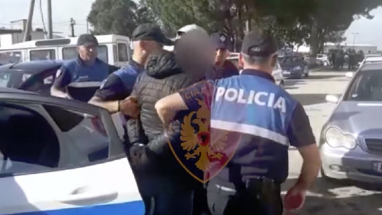 Po transportonte bimë narkotike me furgon, arrestohet efektivi i policisë